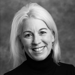 Meet your Posher, Hillary